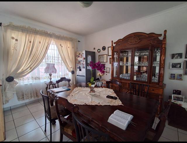 1 BEDROOM APARTMENT FOR SALE IN SUNAIR PARK